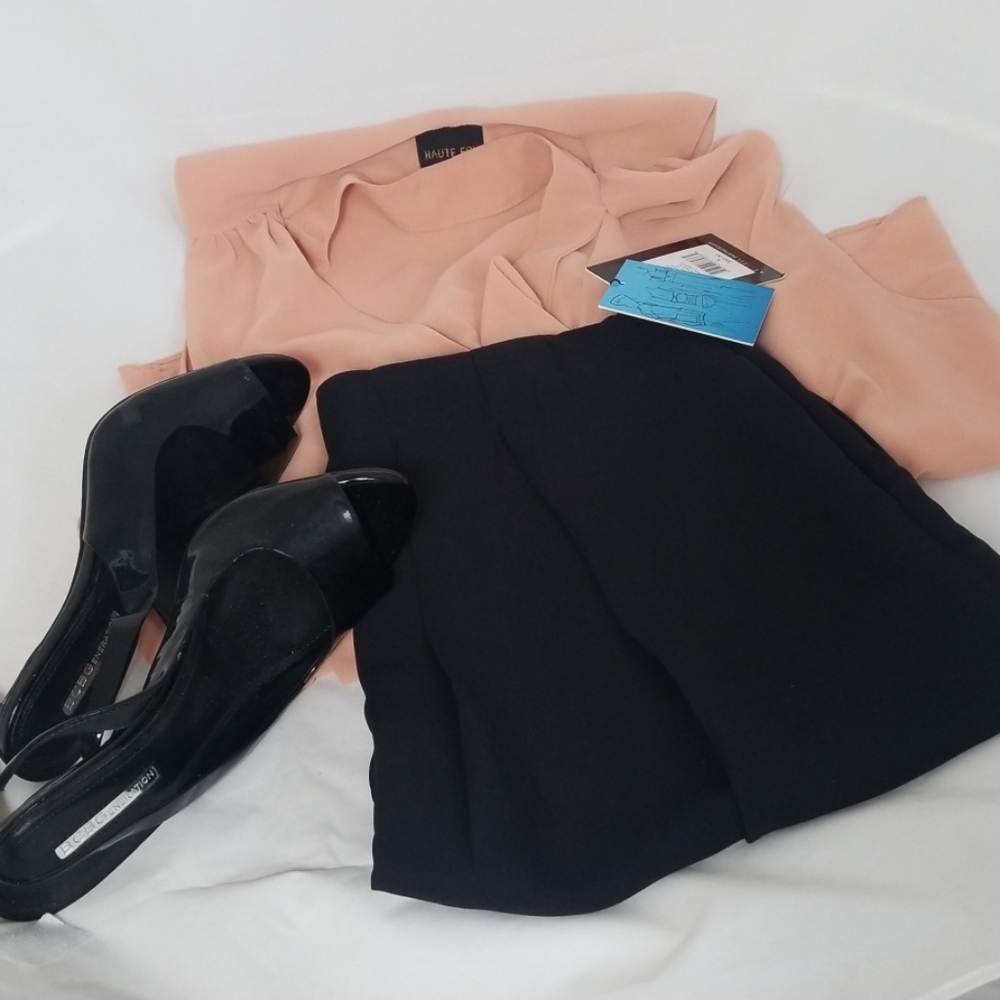 Derek Lam Black Pleated Pencil  Skirt